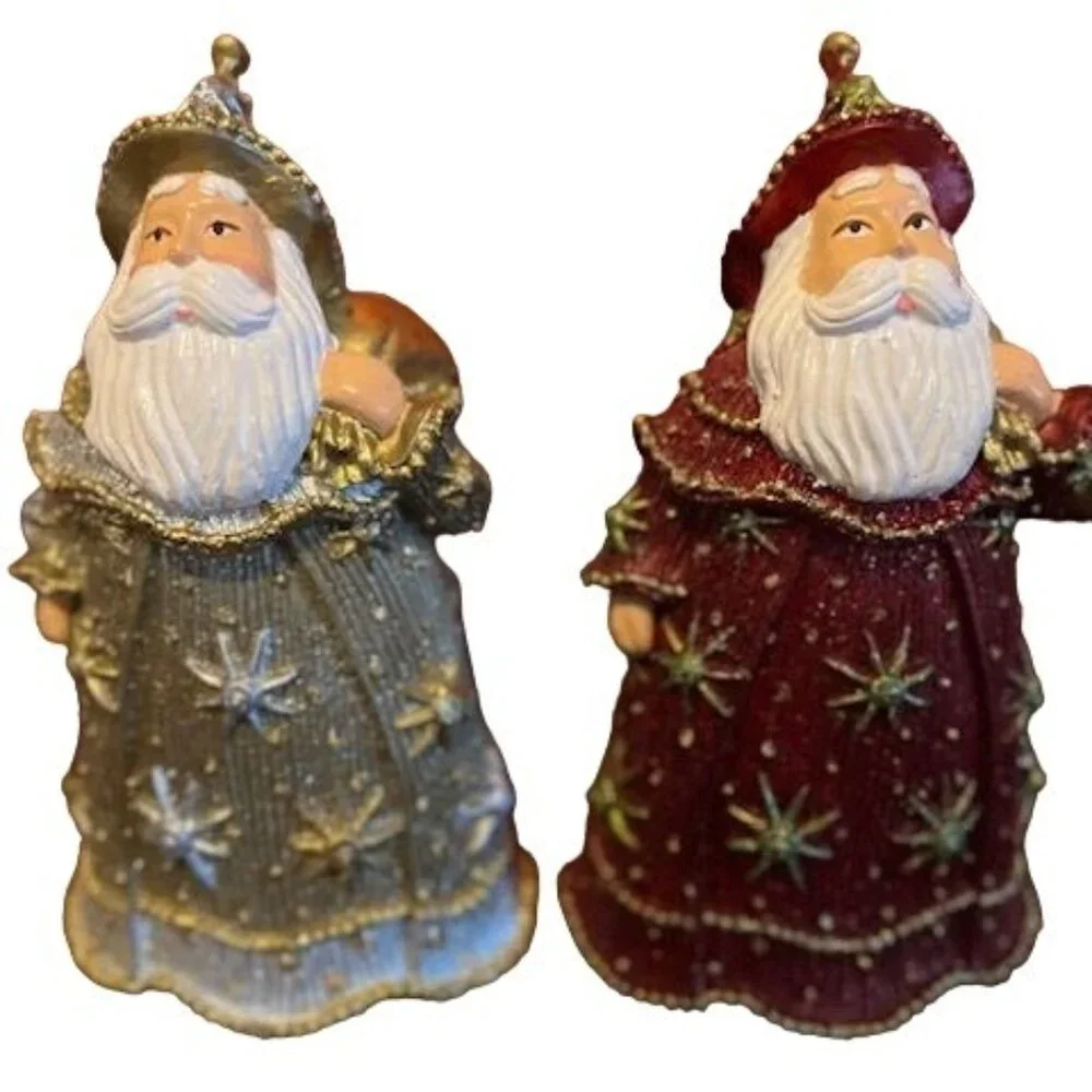 Style Vintage Santa Claus Figurines Star Detailing Gold &‎ Red Handcrafted resin